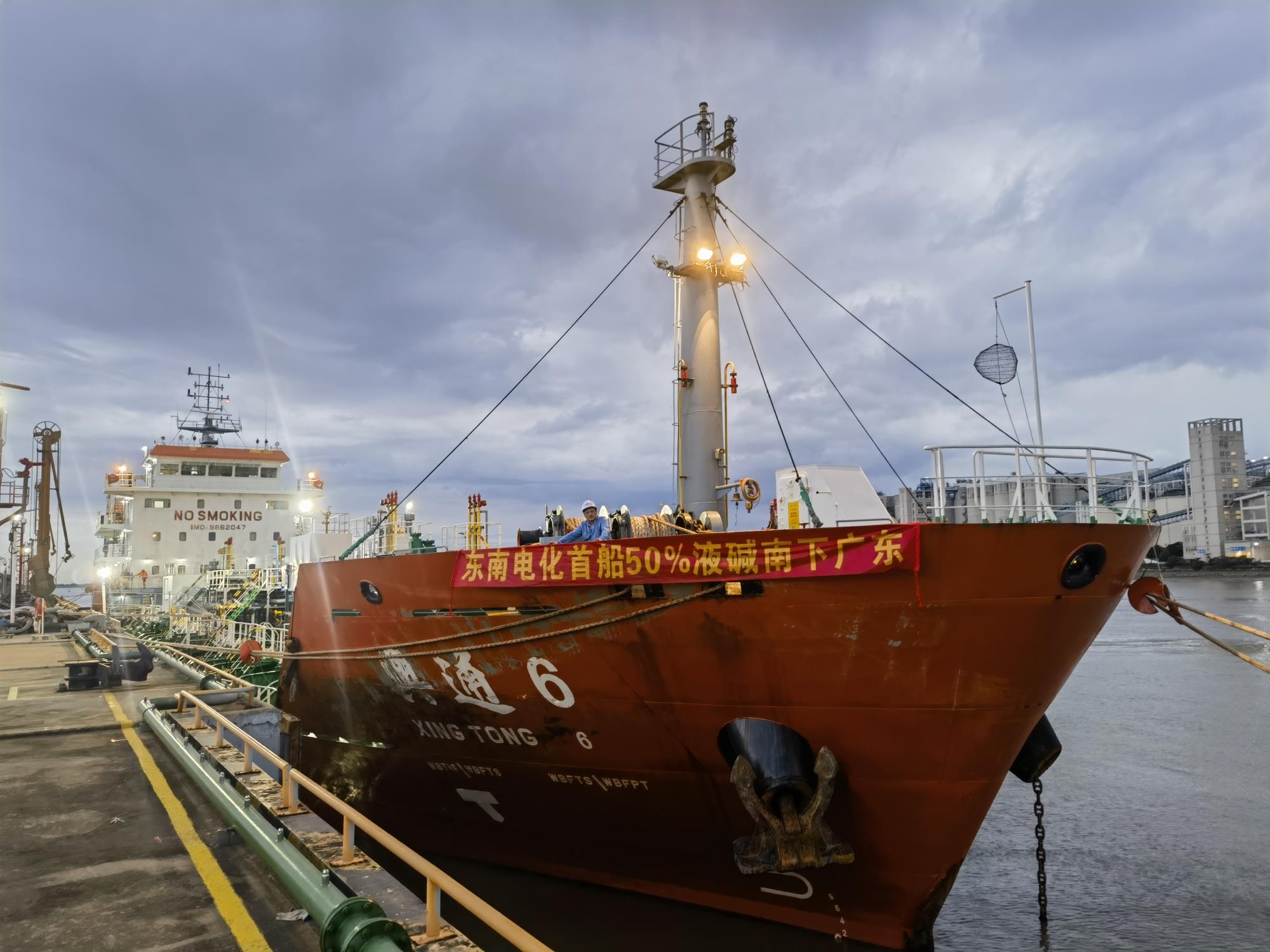 图片3.jpg 图片3.jpg